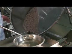 تغليف وتحميص الفول السوداني